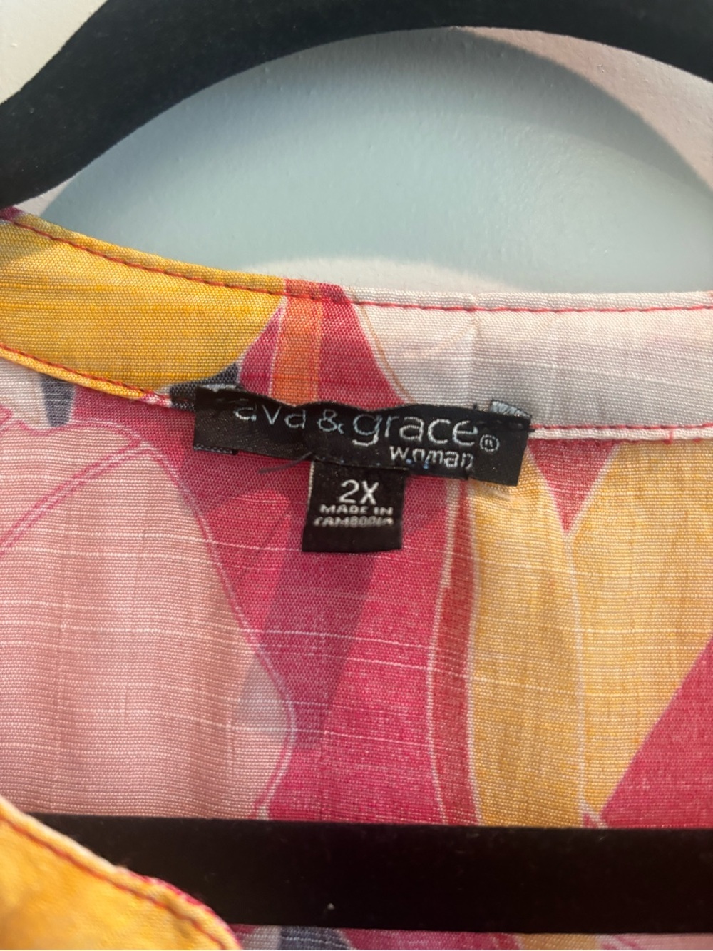 Ava & Grace 2X Bold Floral Blouse Plus Size Boho Flowy Top Bright - Picture 3 of 6